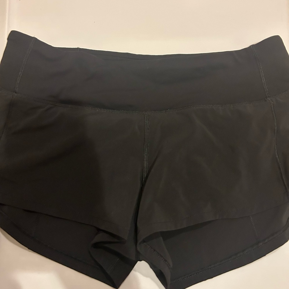 Black 2.5 lululemon Speed Ups Low rise